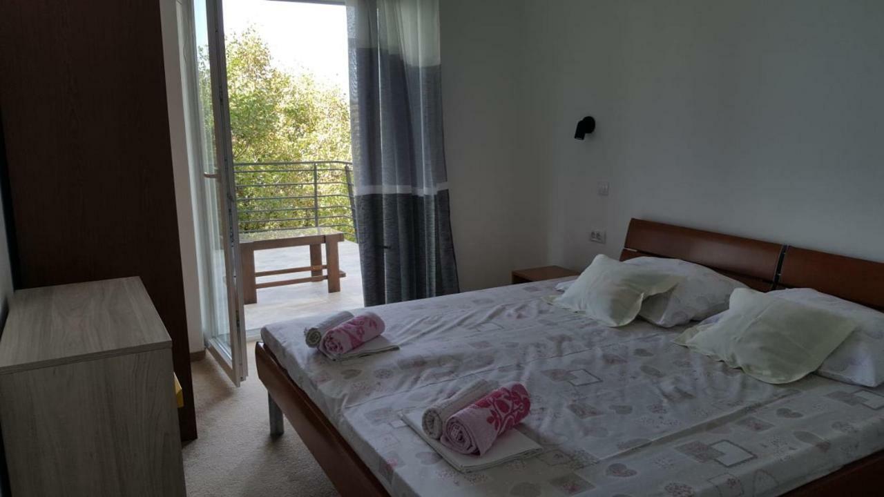 Holiday House Maretta - Apartment No 1 Lukovo Šugarje Exterior foto